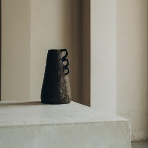 Vase noir
